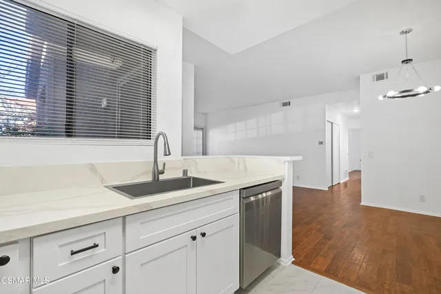 $629,000 | 2304 Archwood Lane, Unit 92, Simi Valley, CA 93063