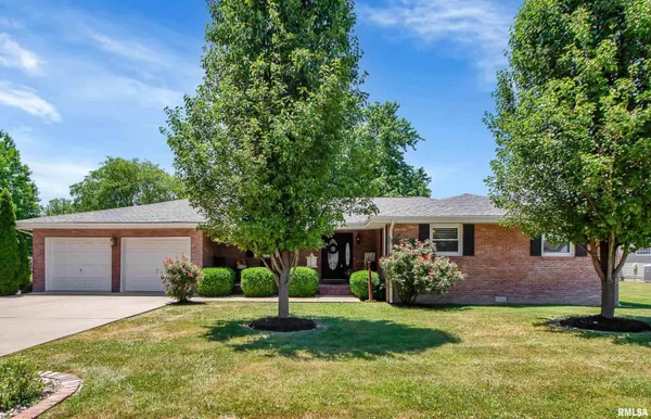 $265,000 | 1702 North Fair Street, Marion, IL 62959
