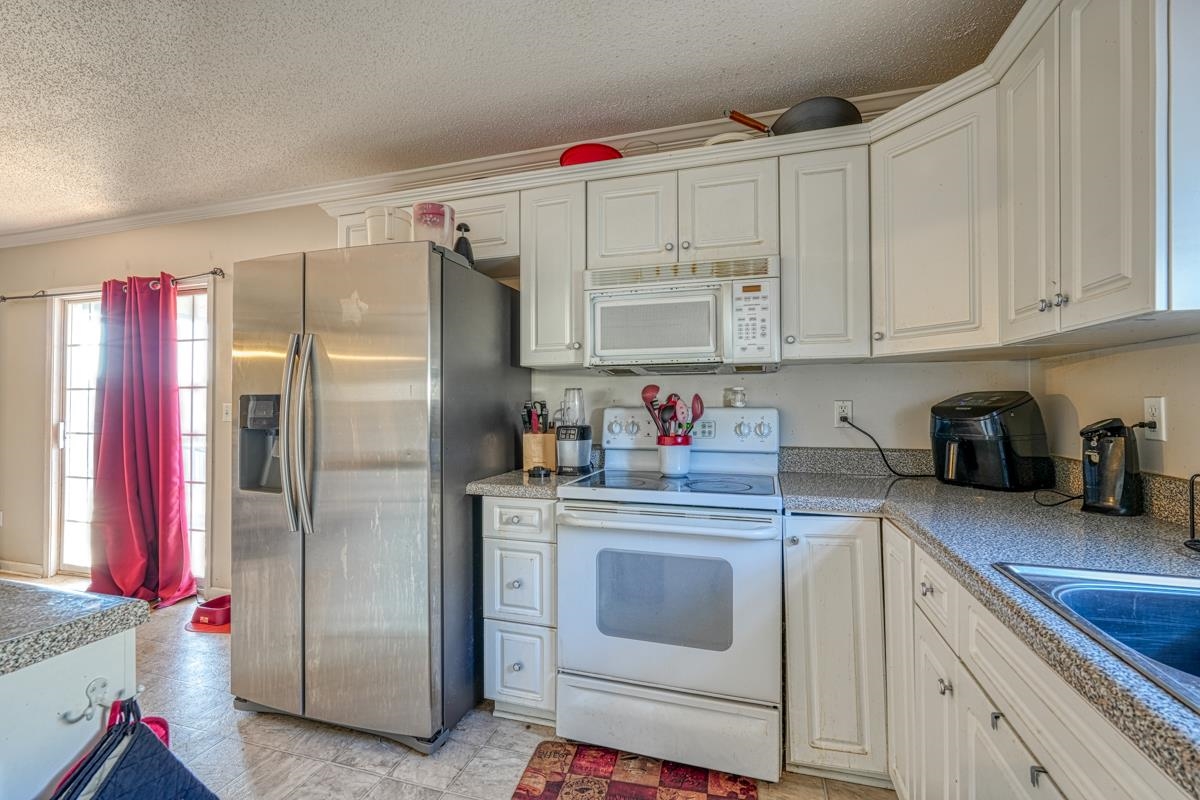 517 Goldstone Lane Boiling Springs, SC 29316 - Photo 10 of 31