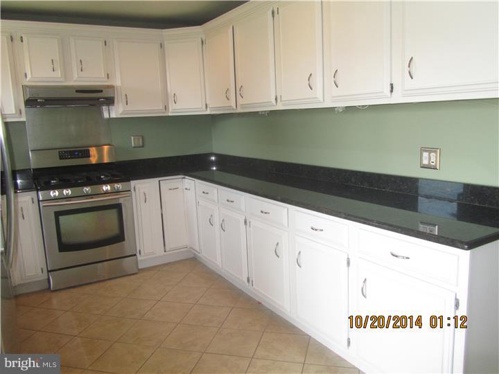 153 Wistar Road Fairless Hills, PA 19030 - Photo 8 of 25 Kitchen