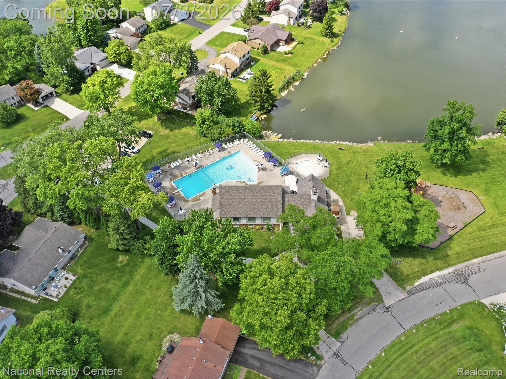 40368 Village Wood Road Novi, MI 48375 - Photo 45 of 49 14-DJI_0379.jpg