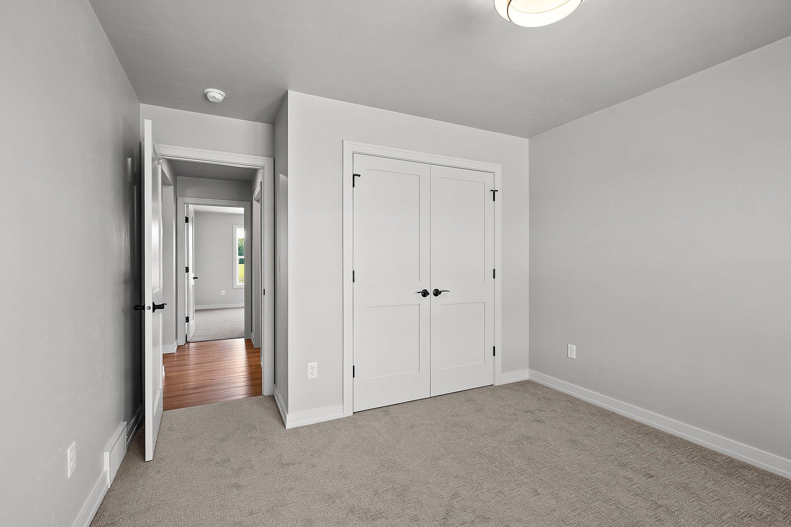 3236 Willow Road Green Bay, WI 54311 - Photo 31 of 47