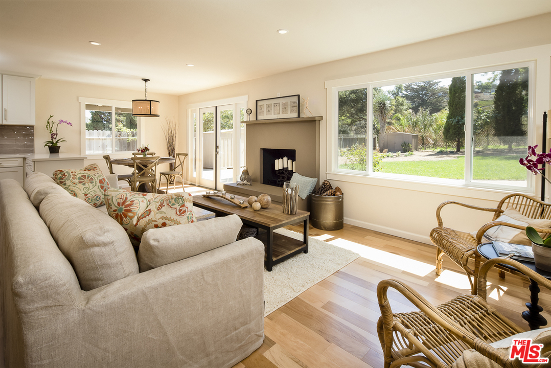 1269 Mountain View Road Santa Barbara, CA 93109 - Photo 2 of 19 Gallery Image 2