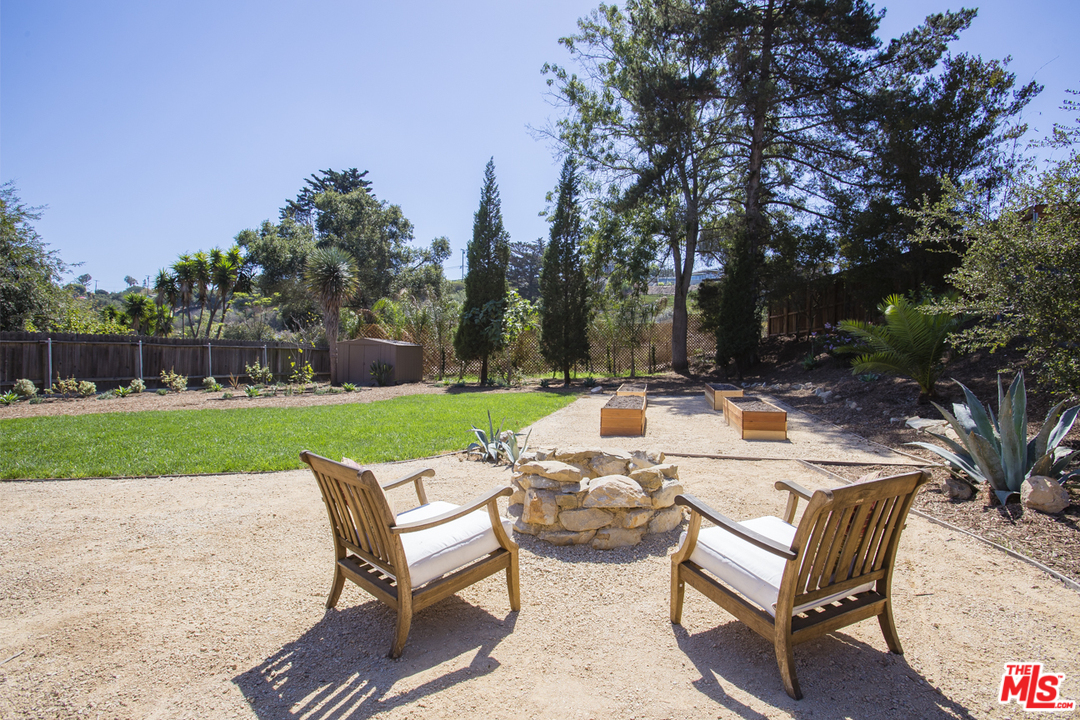 1269 Mountain View Road Santa Barbara, CA 93109 - Photo 16 of 19 Gallery Image 16