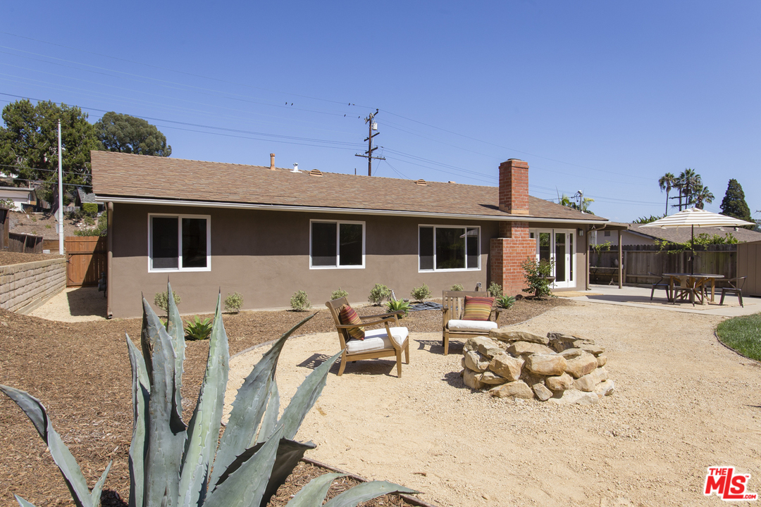 1269 Mountain View Road Santa Barbara, CA 93109 - Photo 17 of 19 Gallery Image 17