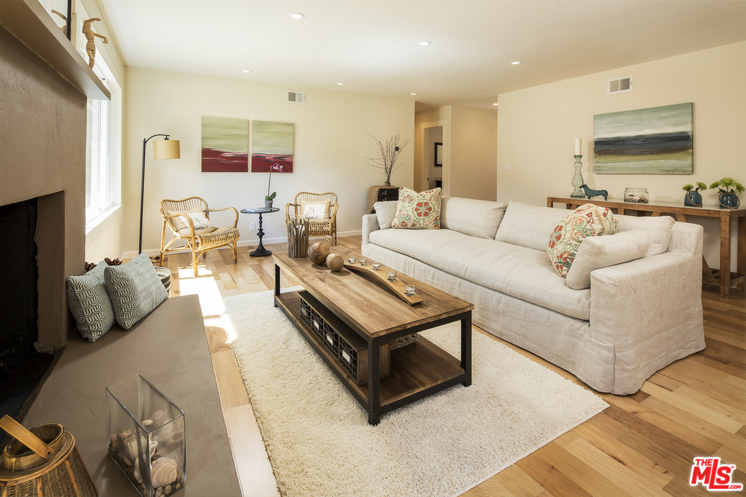 1269 Mountain View Road Santa Barbara, CA 93109 - Photo 3 of 19 Gallery Image 3