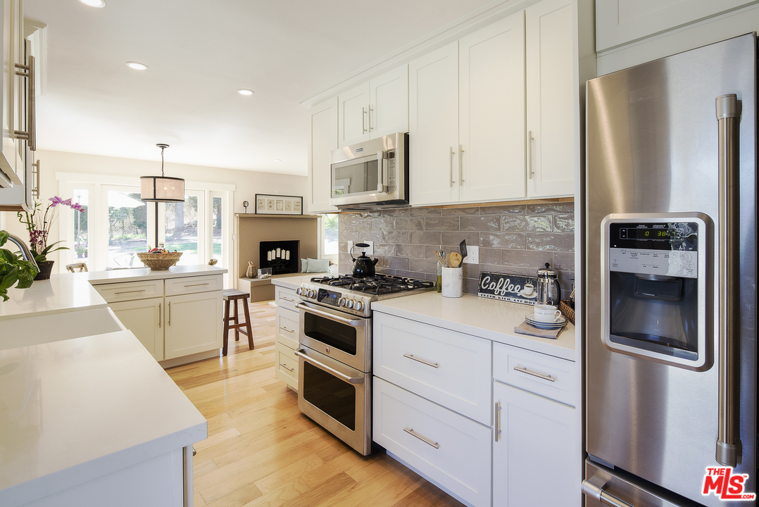 1269 Mountain View Road Santa Barbara, CA 93109 - Photo 6 of 19 Gallery Image 6