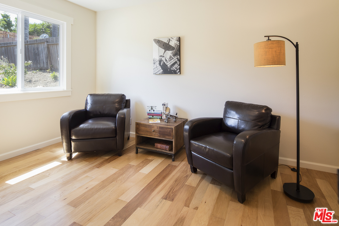1269 Mountain View Road Santa Barbara, CA 93109 - Photo 8 of 19 Gallery Image 8