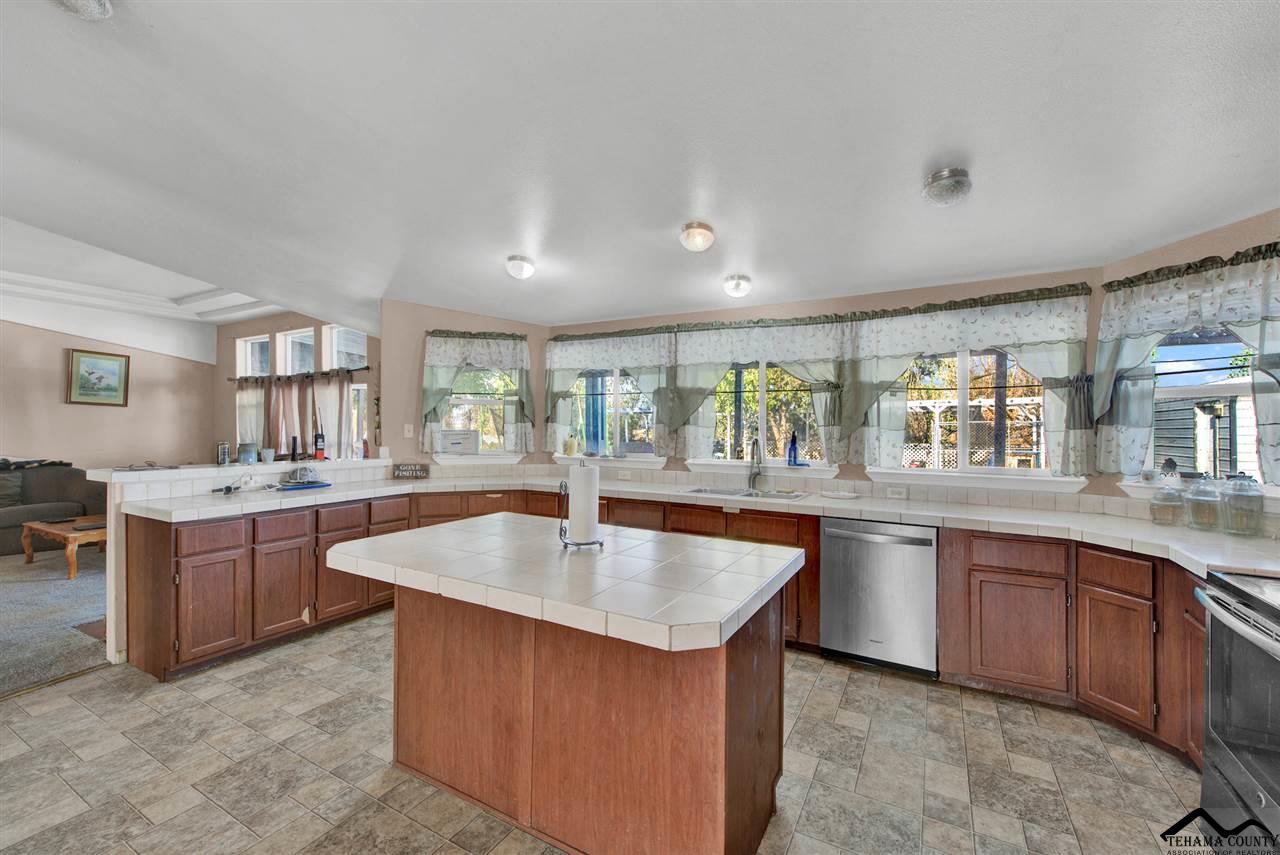 20590 Stewart Road Red Bluff, CA 96080 - Photo 16 of 39
