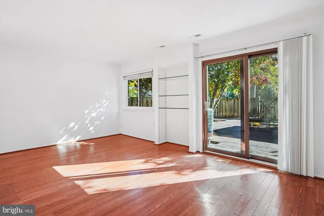 $395,000 | 1071 Cedar Ridge Court, Annapolis, MD 21403