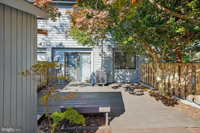 $395,000 | 1071 Cedar Ridge Court, Annapolis, MD 21403