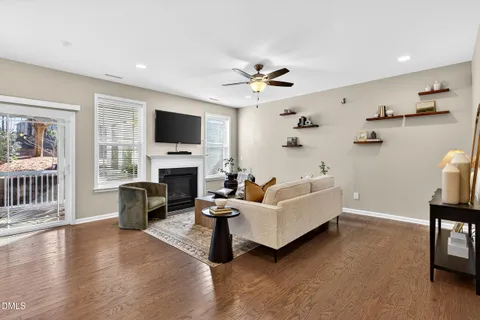 $495,000 | 109 Willow View Lane, Apex, NC 27539