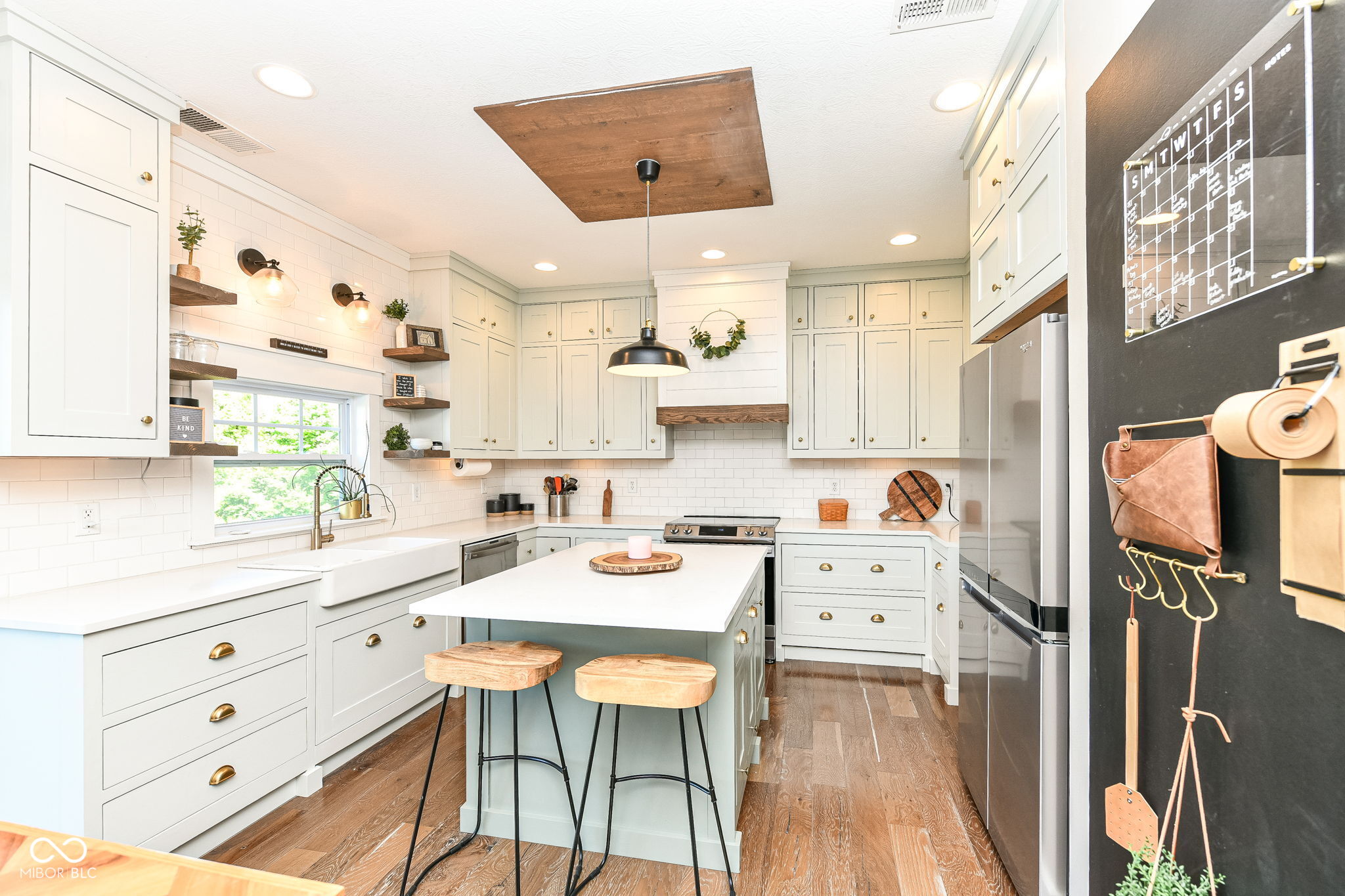 12438 Hawks Landing Drive Fishers, IN 46037 - Photo 7 of 46