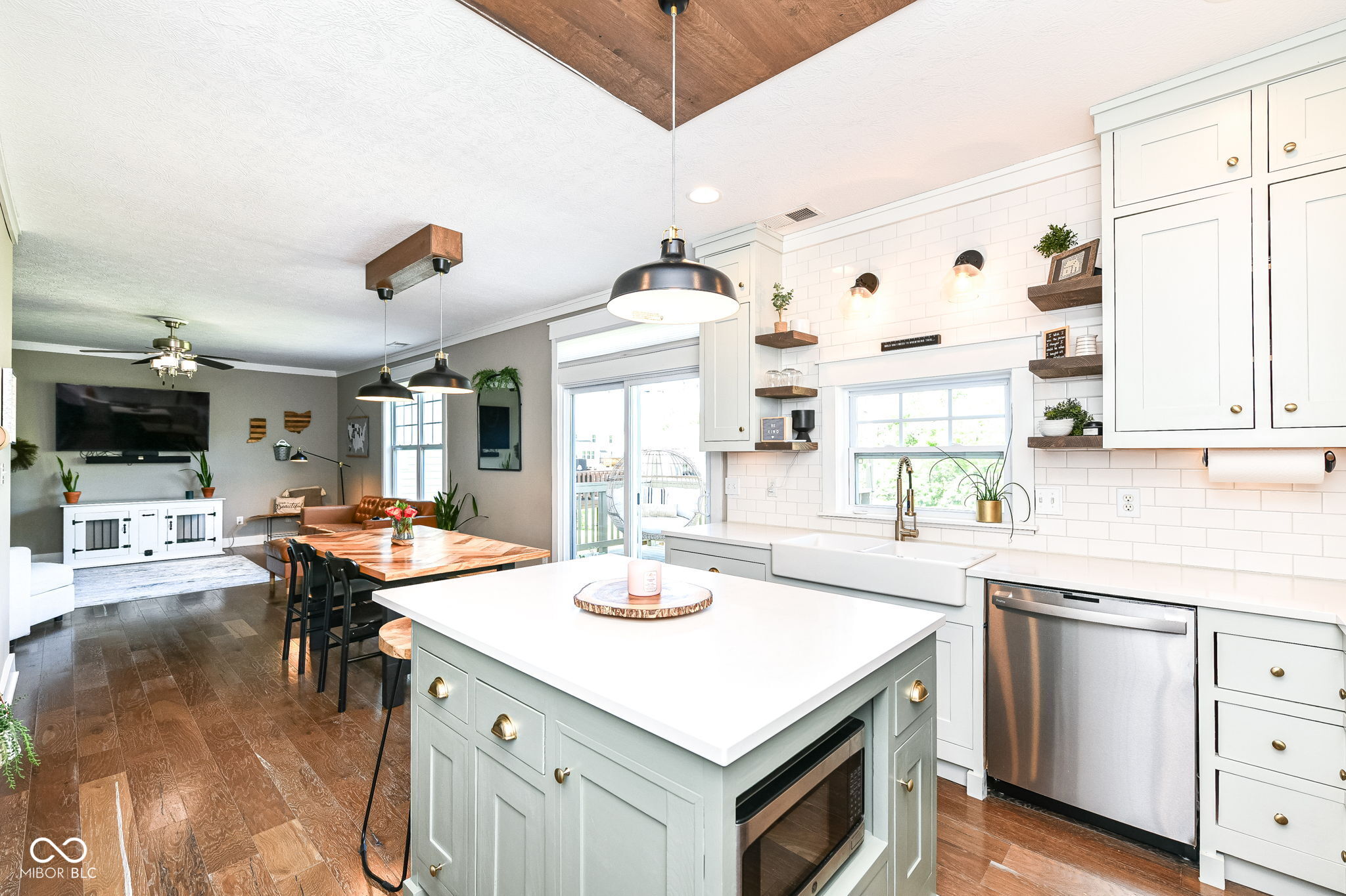 12438 Hawks Landing Drive Fishers, IN 46037 - Photo 8 of 46