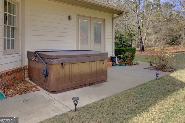 $675,000 | 90 Cove Lane, Social Circle, GA 30025