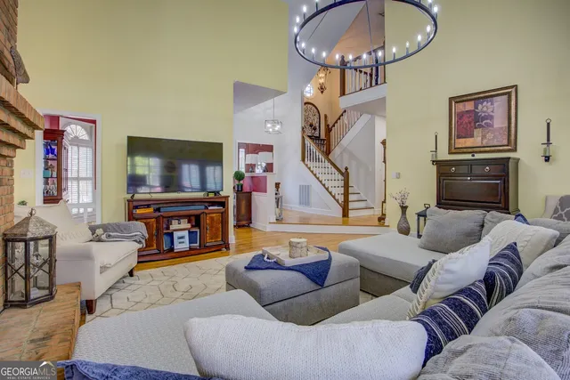 $675,000 | 90 Cove Lane, Social Circle, GA 30025