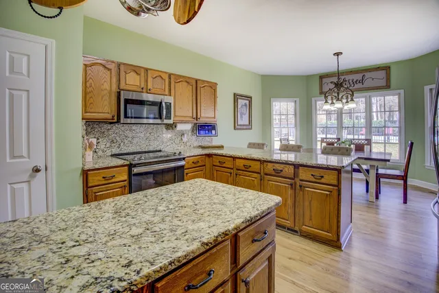 $675,000 | 90 Cove Lane, Social Circle, GA 30025