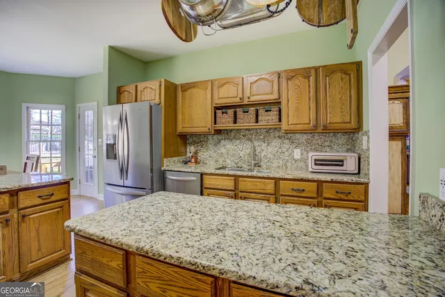 $675,000 | 90 Cove Lane, Social Circle, GA 30025