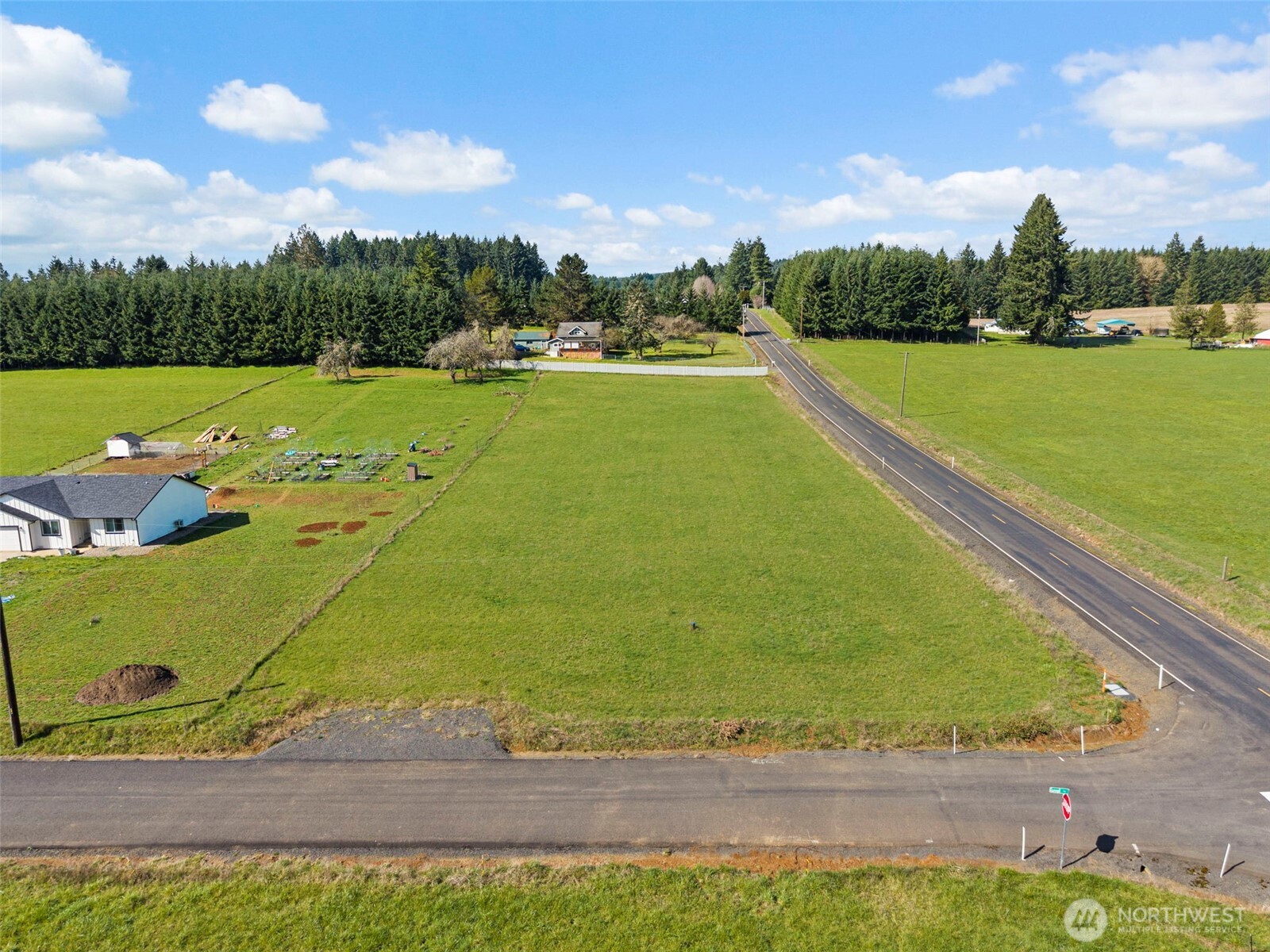 104 Gunnell Road Winlock, WA 98596 - Photo 1 of 13 a view of a lake