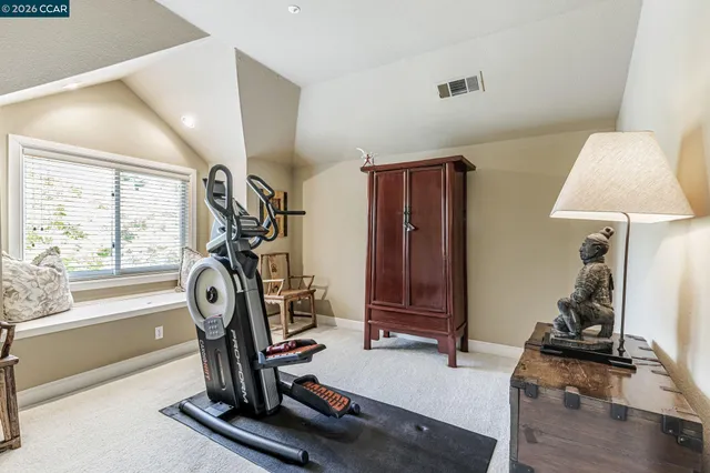 $2,495,000 | 4 Julianna Court, Moraga, CA 94556