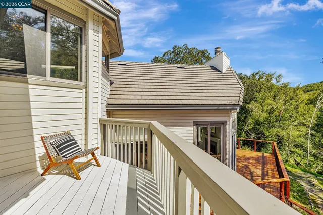 $2,495,000 | 4 Julianna Court, Moraga, CA 94556