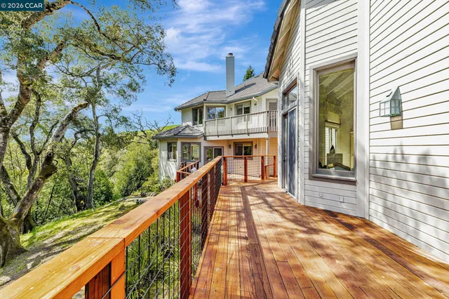 $2,495,000 | 4 Julianna Court, Moraga, CA 94556