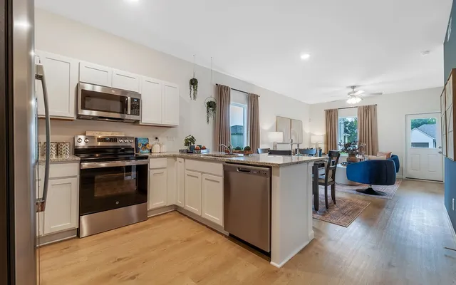 $319,900 | 96 Stonehenge Lane North, Manchester, TN 37355