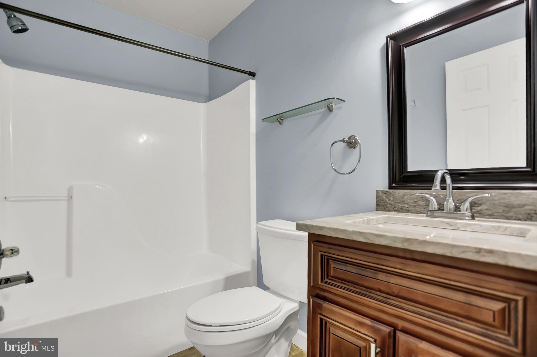 1149 Caton Road Hampstead, MD 21074 - Photo 21 of 43 Hall Bath