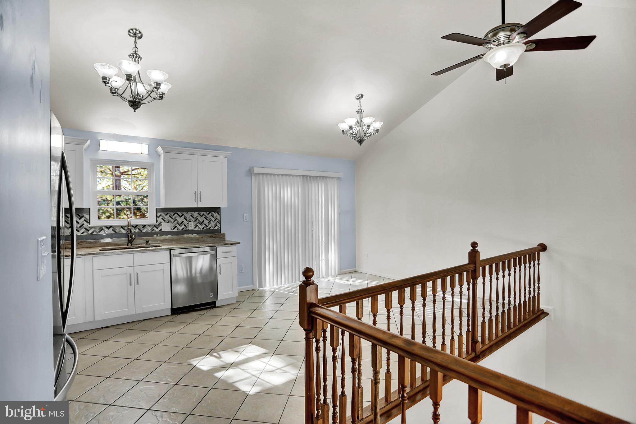 1149 Caton Road Hampstead, MD 21074 - Photo 5 of 43