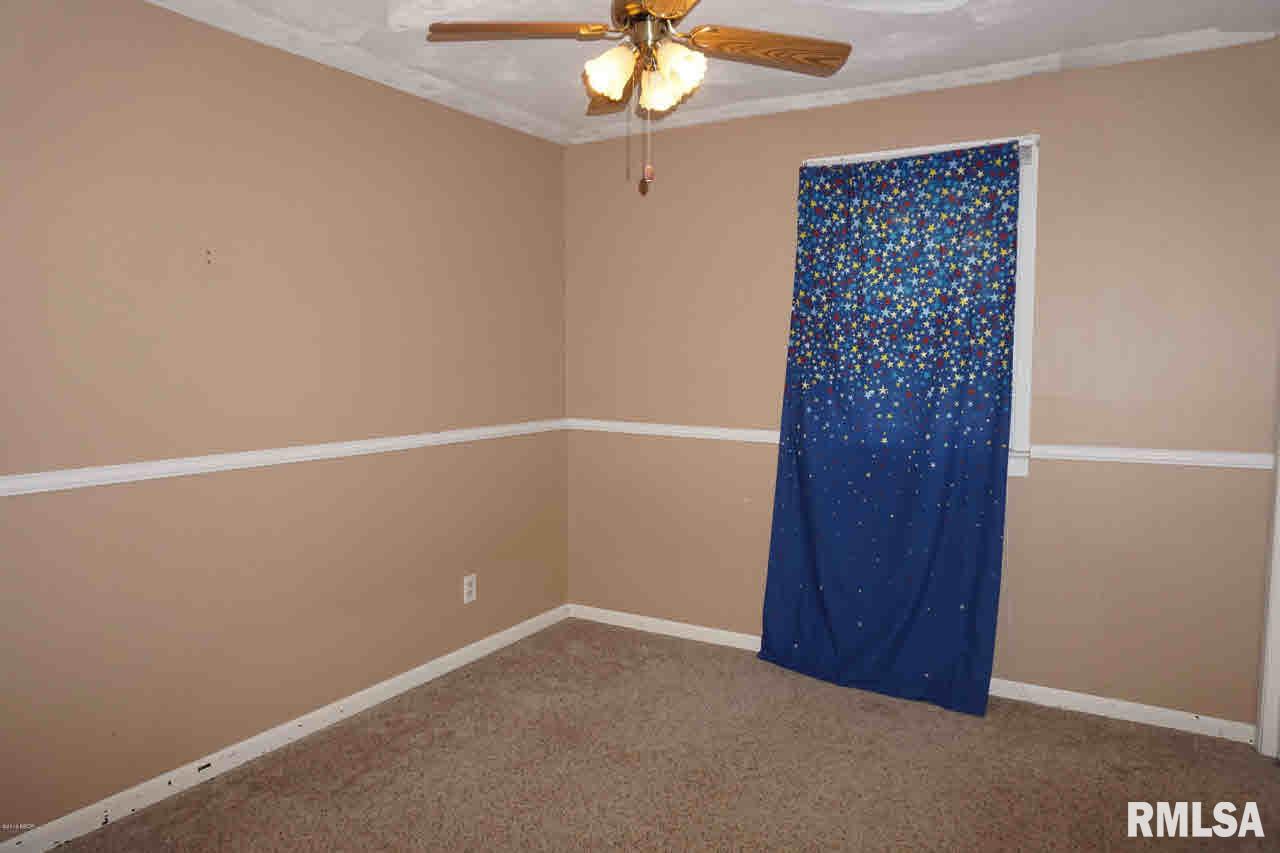 2074 Summer Time Road Kell, IL 62853 - Photo 15 of 31