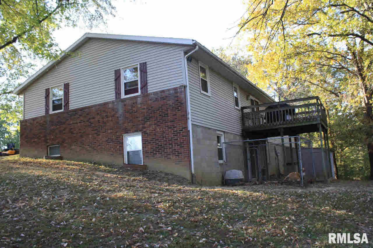 2074 Summer Time Road Kell, IL 62853 - Photo 27 of 31