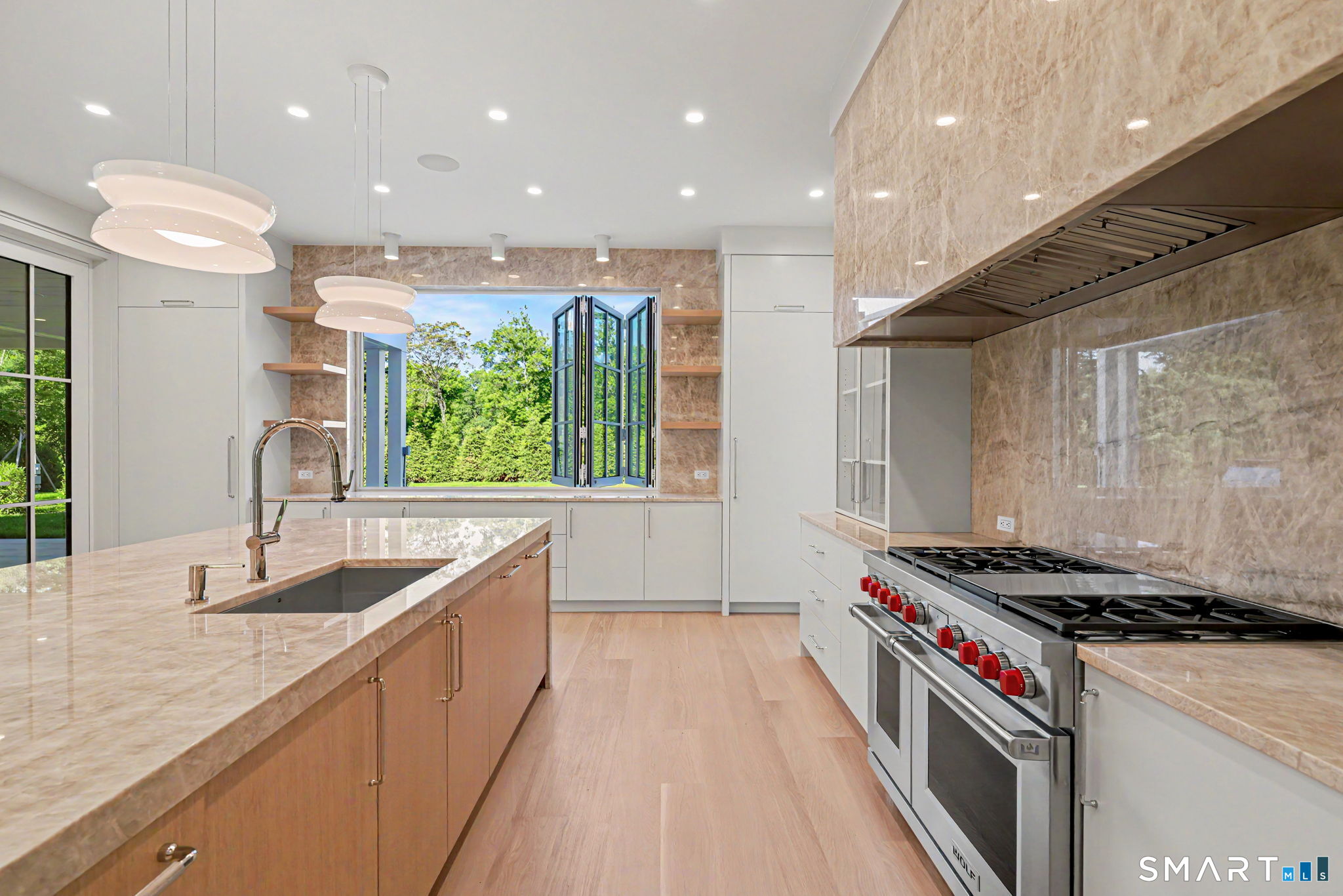 175 Brookside Road Darien, CT 06820 - Photo 5 of 19
