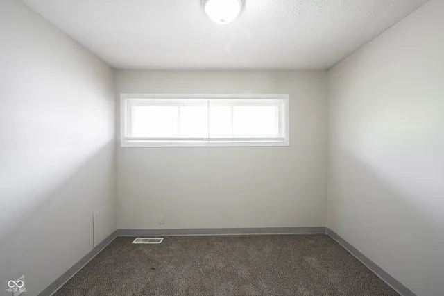 $1,399 | 4840 Leone Drive, Indianapolis, IN 46226