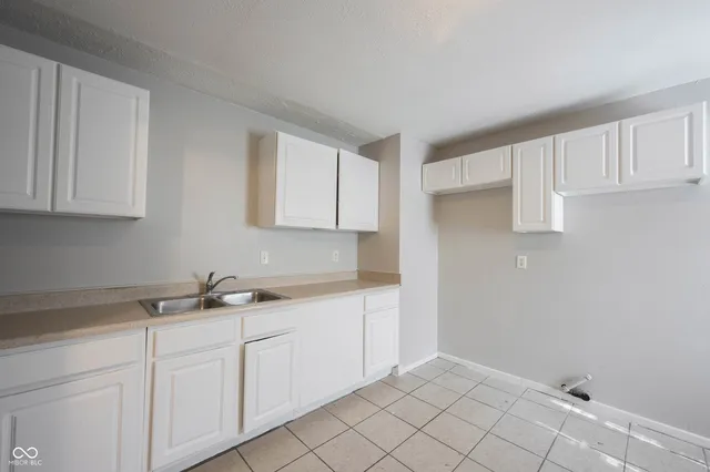 $1,399 | 4840 Leone Drive, Indianapolis, IN 46226