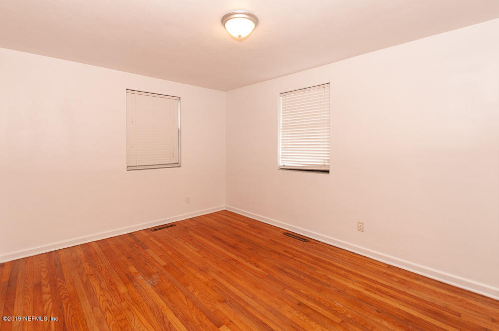 1672 Bartram Road Jacksonville, FL 32207 - Photo 11 of 20 2nd Bedroom
