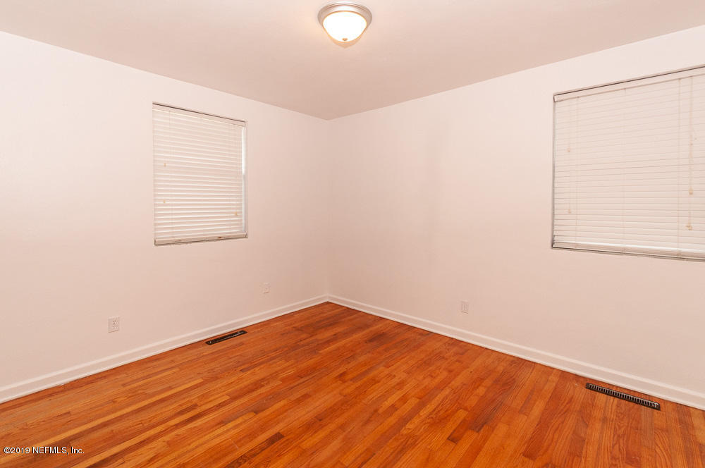 1672 Bartram Road Jacksonville, FL 32207 - Photo 12 of 20 3rd Bedroom