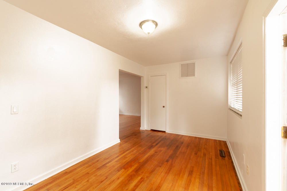 1672 Bartram Road Jacksonville, FL 32207 - Photo 16 of 20 Dining Room