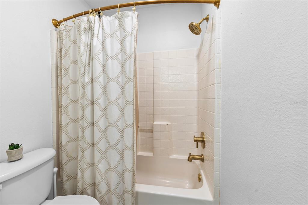 12402 Rustic View Court Tampa, FL 33635 - Photo 21 of 35