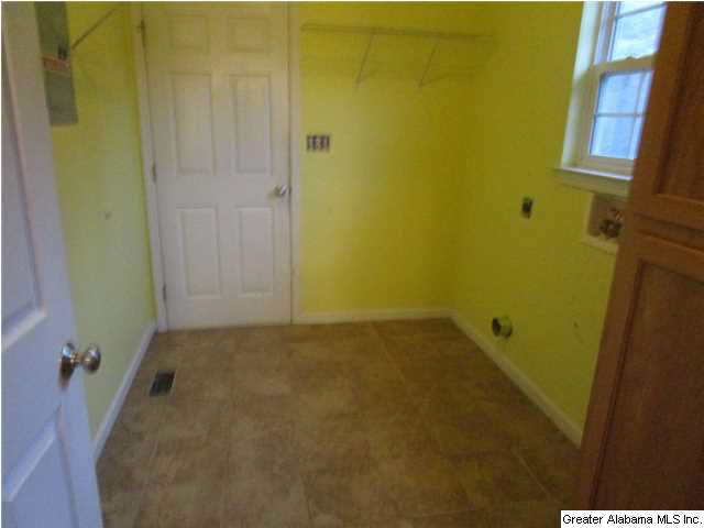 429 Toadvine Road Bessemer, AL 35023 - Photo 19 of 31