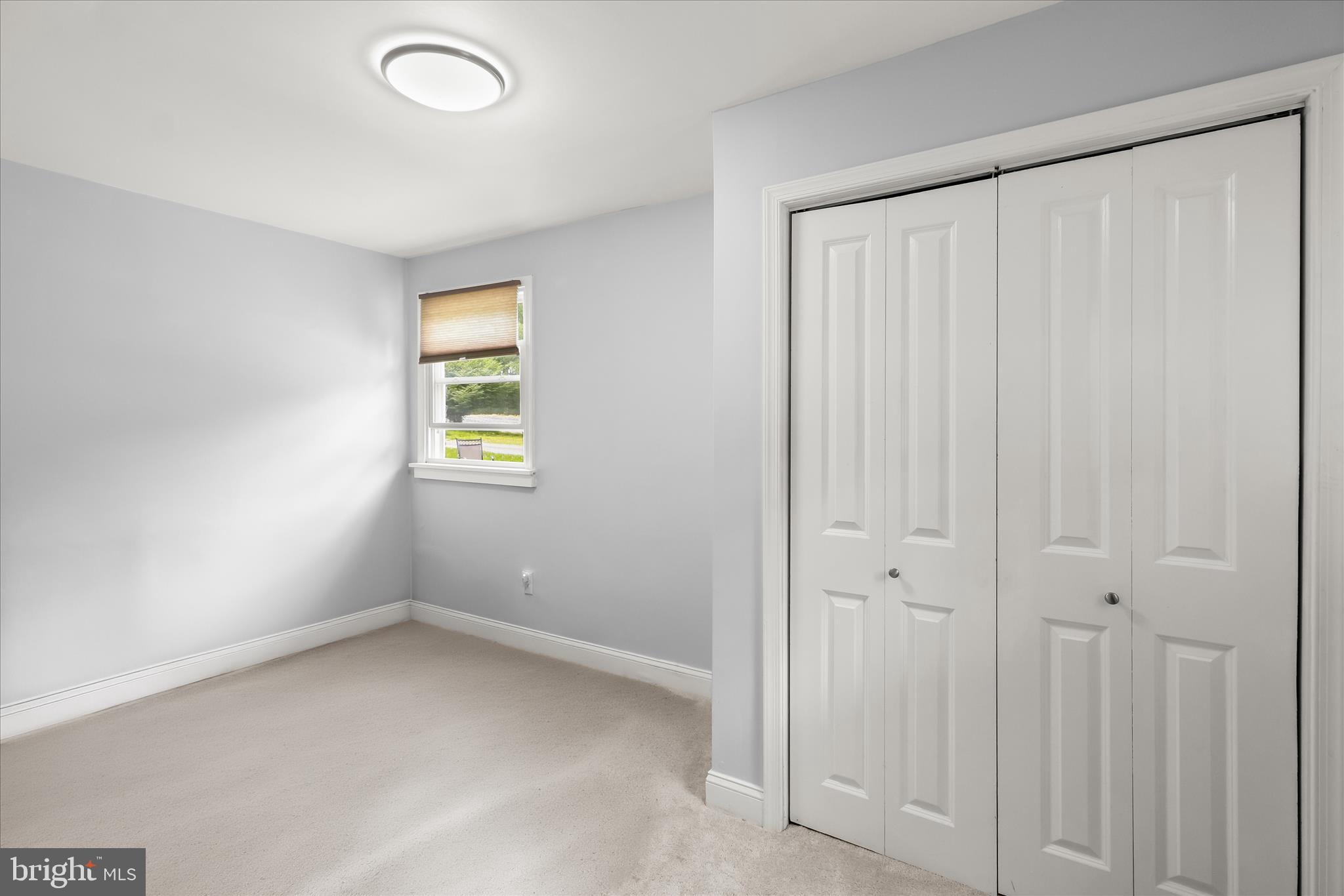 14213 Longnecker Road Reisterstown, MD 21136 - Photo 21 of 44 an empty room with a window
