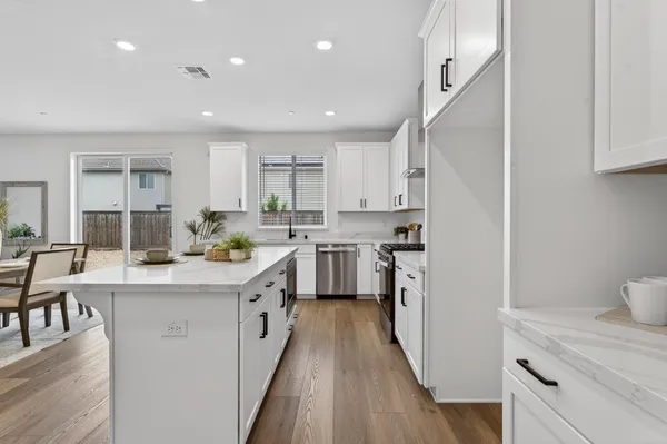 $549,900 | 1531 Minories Drive, Olivehurst, CA 95961