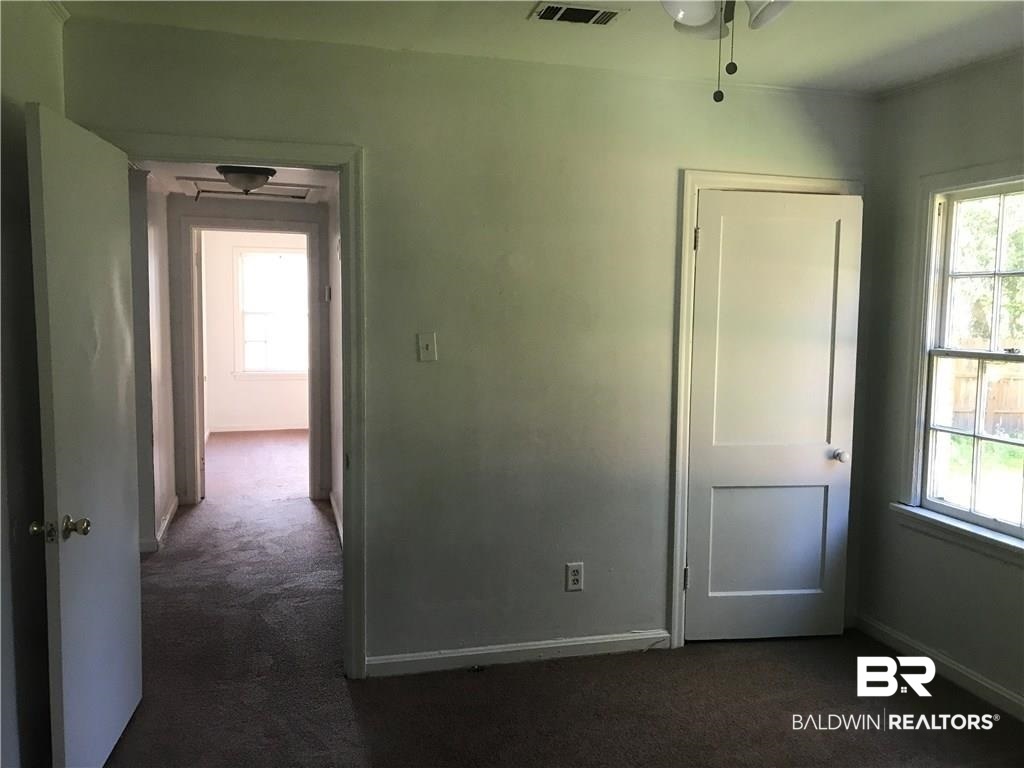 2808 Emogene Street Mobile, AL 36606 - Photo 2 of 19