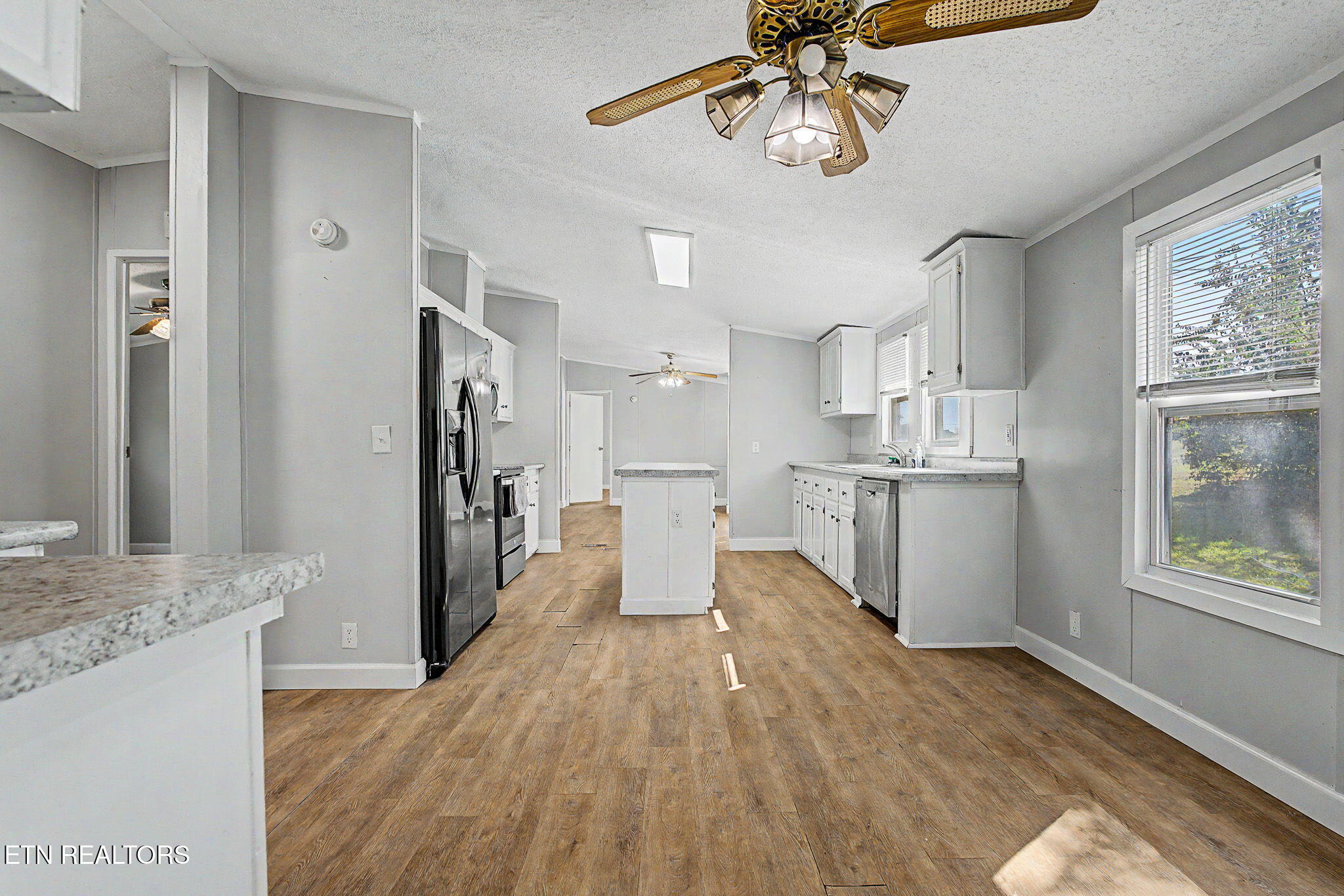 1508 Ingram Heights Road Talbott, TN 37877 - Photo 6 of 27 Dining/Kitchen