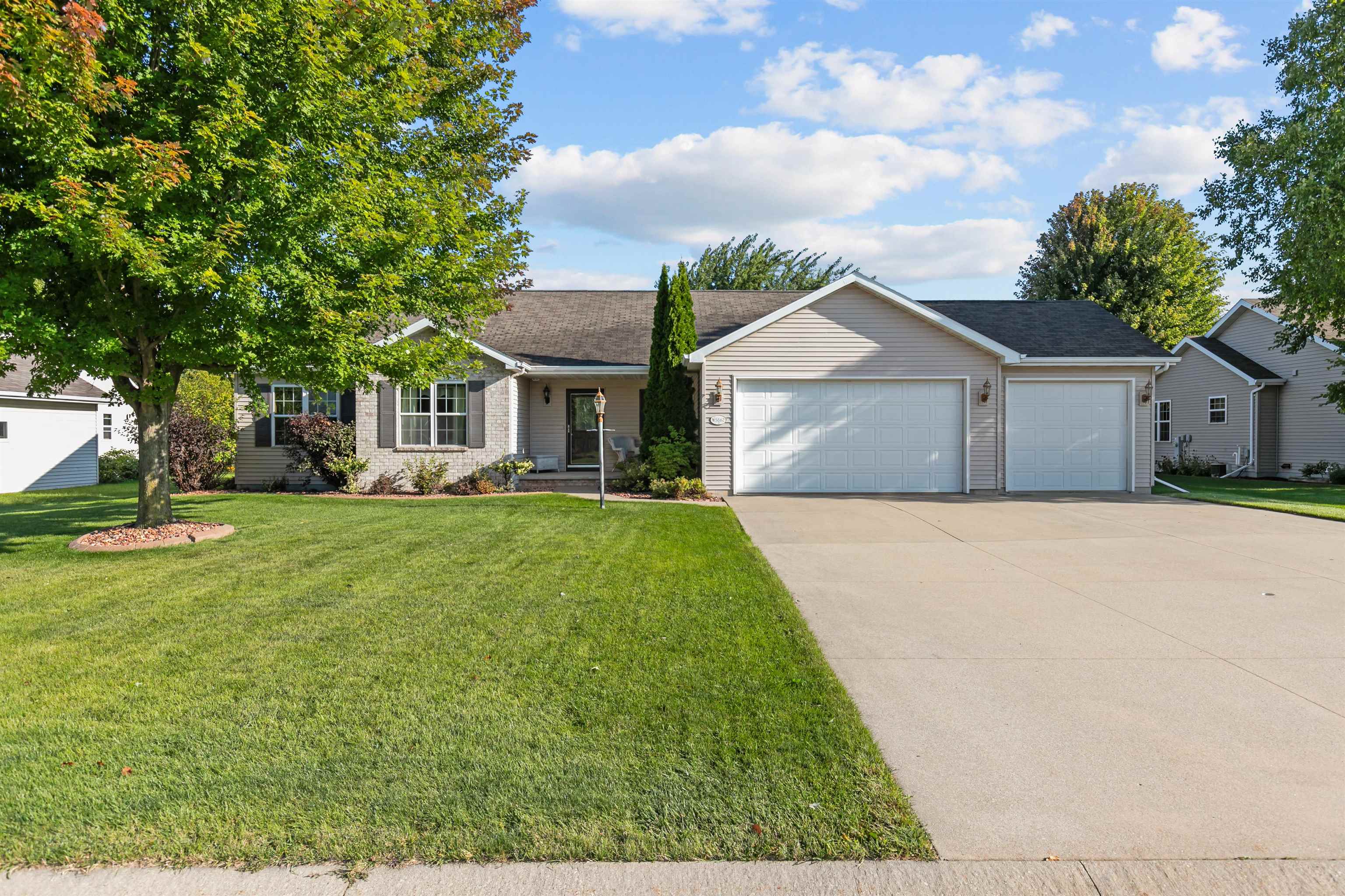W5862 Geranium Drive Appleton, WI 54915 - Photo 1 of 1 Gallery Image 1