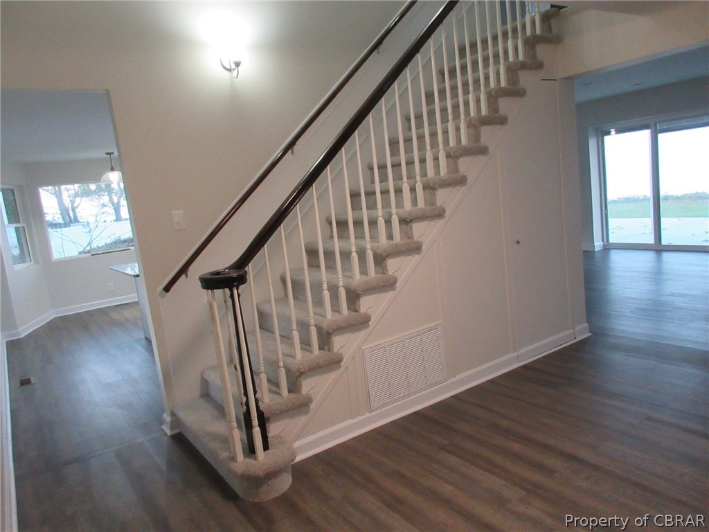 18537 Farm Road Smithfield, VA 23430 - Photo 14 of 50