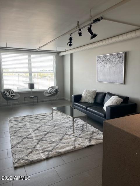 535 West Thomas Road, Unit 404 Phoenix, AZ 85013 - Photo 6 of 22 6