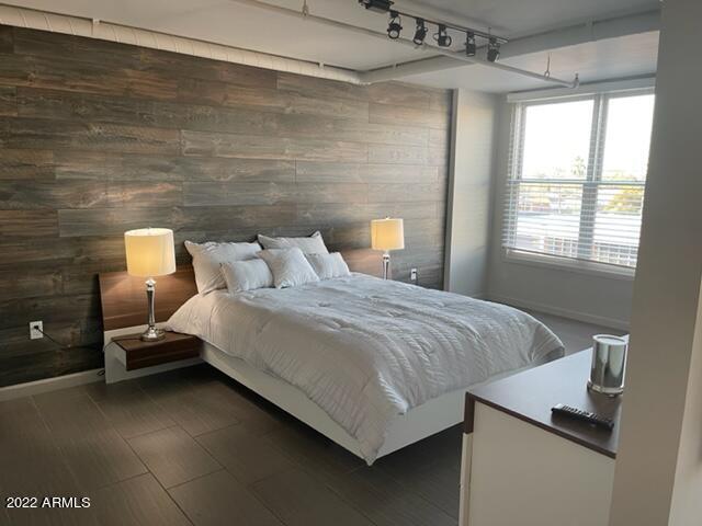 535 West Thomas Road, Unit 404 Phoenix, AZ 85013 - Photo 7 of 22 7