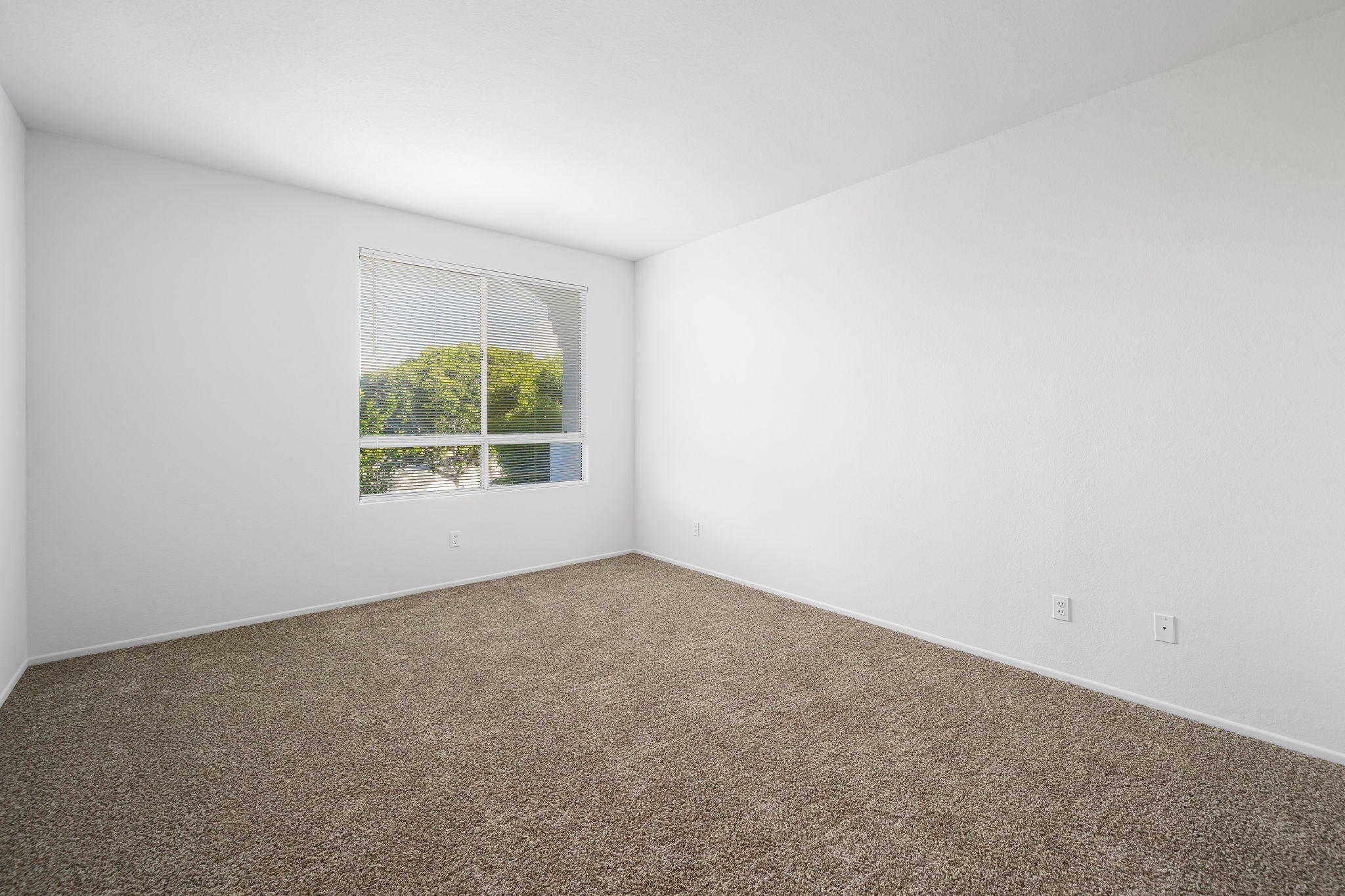 401 El Cielo Road, Unit 162 Palm Springs, CA 92262 - Photo 16 of 21 18-web-or-mls-MGCielo0820_018