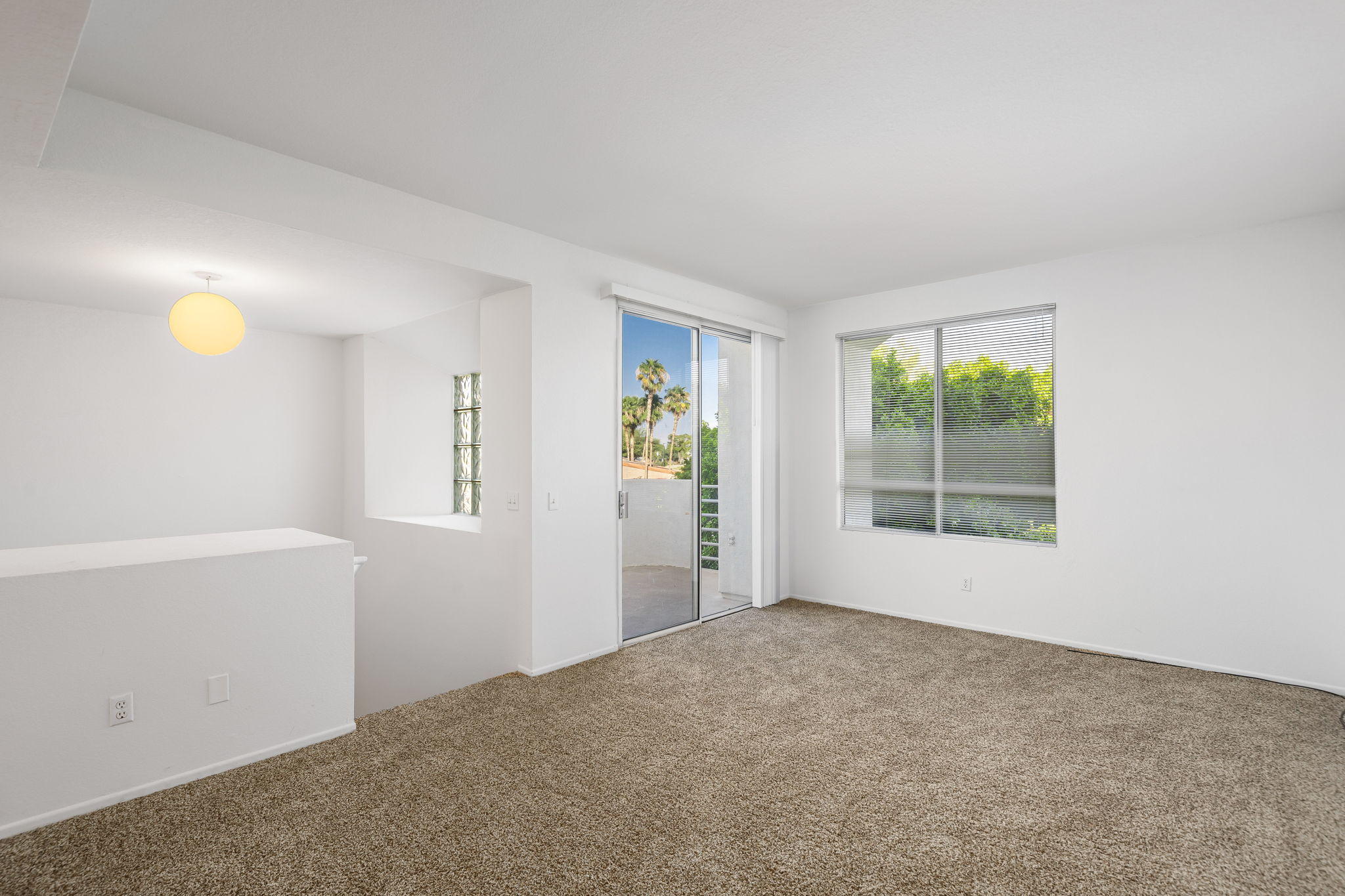 401 El Cielo Road, Unit 162 Palm Springs, CA 92262 - Photo 5 of 21 6-web-or-mls-MGCielo0820_006