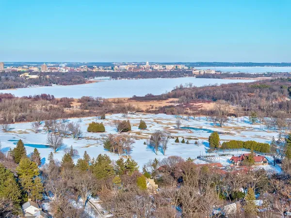 $925,000 | 4206 Manitou Way, Madison, WI 53711